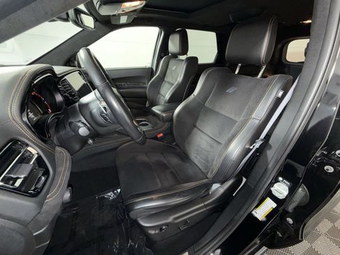 Used 2023 Dodge Durango R/T w/ Hemi Orange Plus Package AWD/4WD image 13