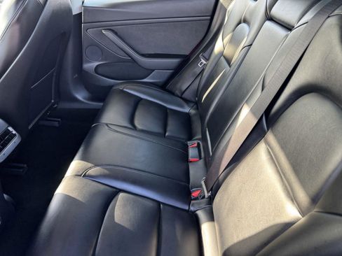 Used 2021 Tesla Model 3 Performance AWD/4WD image 12