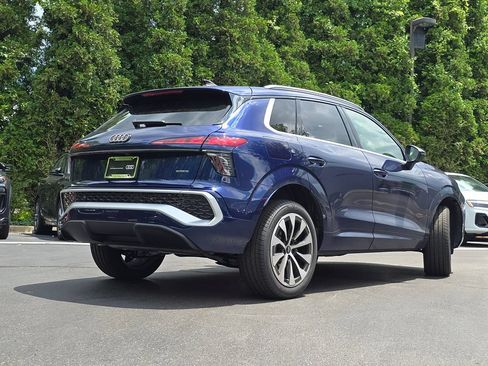 Certified 2026 Audi Q3 quattro 2.0T AWD/4WD image 15