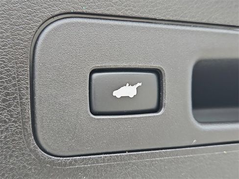 Used 2017 Acura MDX FWD w/ Advance Package image 22