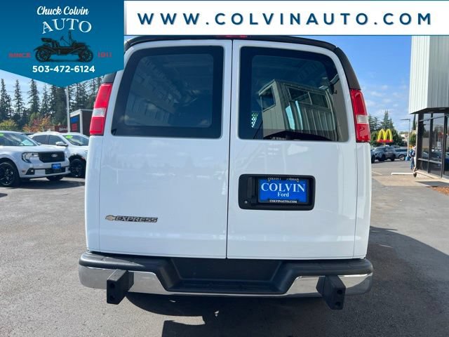 Used 2025 Chevrolet Express 2500 w/ Driver Convenience Package RWD image 7