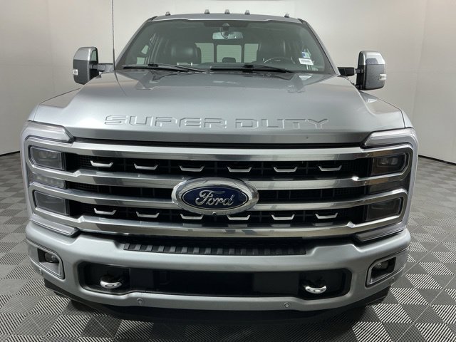Used 2024 Ford F350 Platinum AWD/4WD image 2