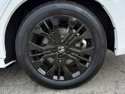 Used 2025 Honda Odyssey Sport-L image 27