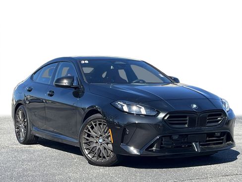 Used 2025 BMW M235i xDrive w/ M Performance Package image 2