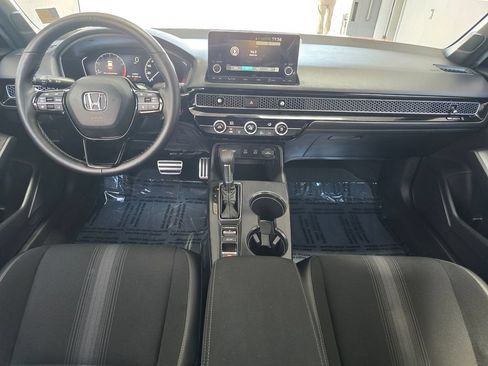 Used 2025 Honda Civic Sport image 25