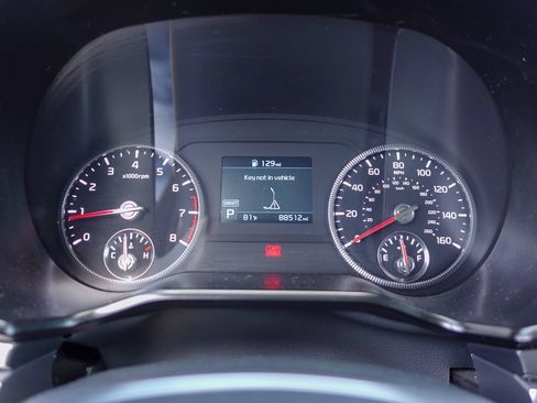 Used 2022 Kia Telluride S AWD/4WD image 18