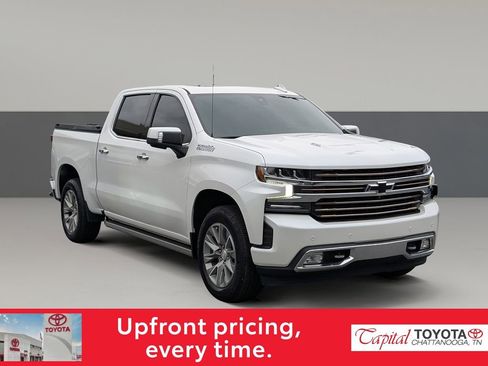 Used 2022 Chevrolet Silverado 1500 High Country w/ Technology Package AWD/4WD image 1