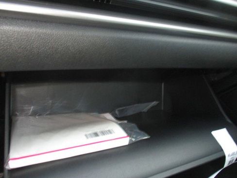 New 2025 Kia Sorento S w/ Panoramic Sunroof Package image 22