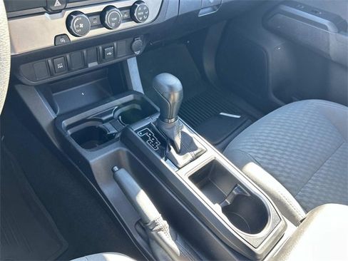 Used 2022 Toyota Tacoma SR image 22