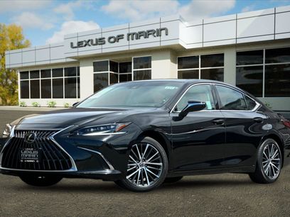 Used 2025 Lexus ES 300h w/ Premium Package