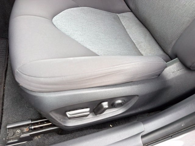 Used 2022 Toyota Camry LE FWD image 10