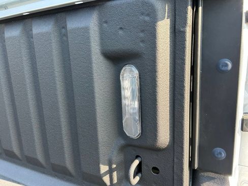 Used 2025 RAM 1500 Limited AWD/4WD image 26