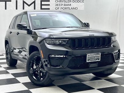 New 2025 Jeep Grand Cherokee Limited w/ Black Appearance Package