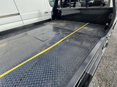 Used 2017 RAM 2500 Tradesman w/ Cold Weather Group image 18