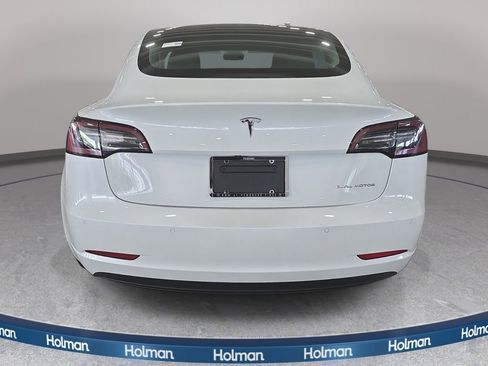 Used 2022 Tesla Model 3 Long Range AWD/4WD image 7