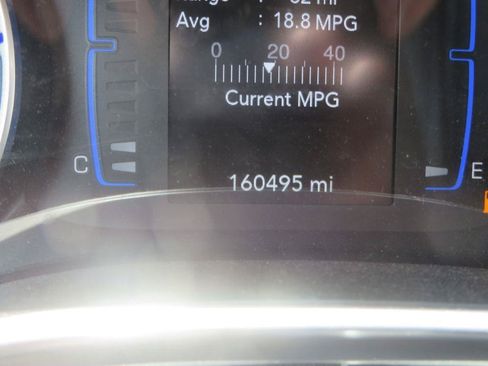 Used 2018 Chrysler Pacifica Touring Plus w/ S Appearance Package FWD image 14