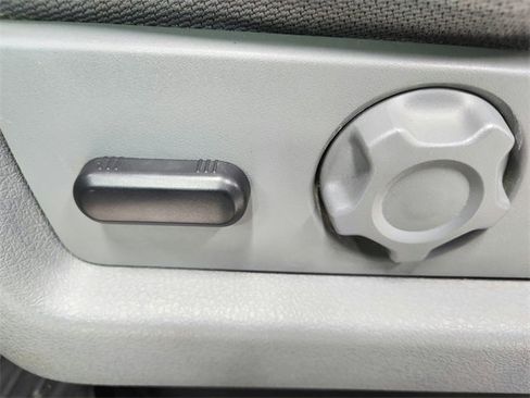 Used 2012 Ford F150 XLT w/ XLT Chrome Pkg image 20