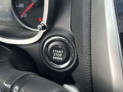 New 2025 Mitsubishi Eclipse Cross SEL image 30