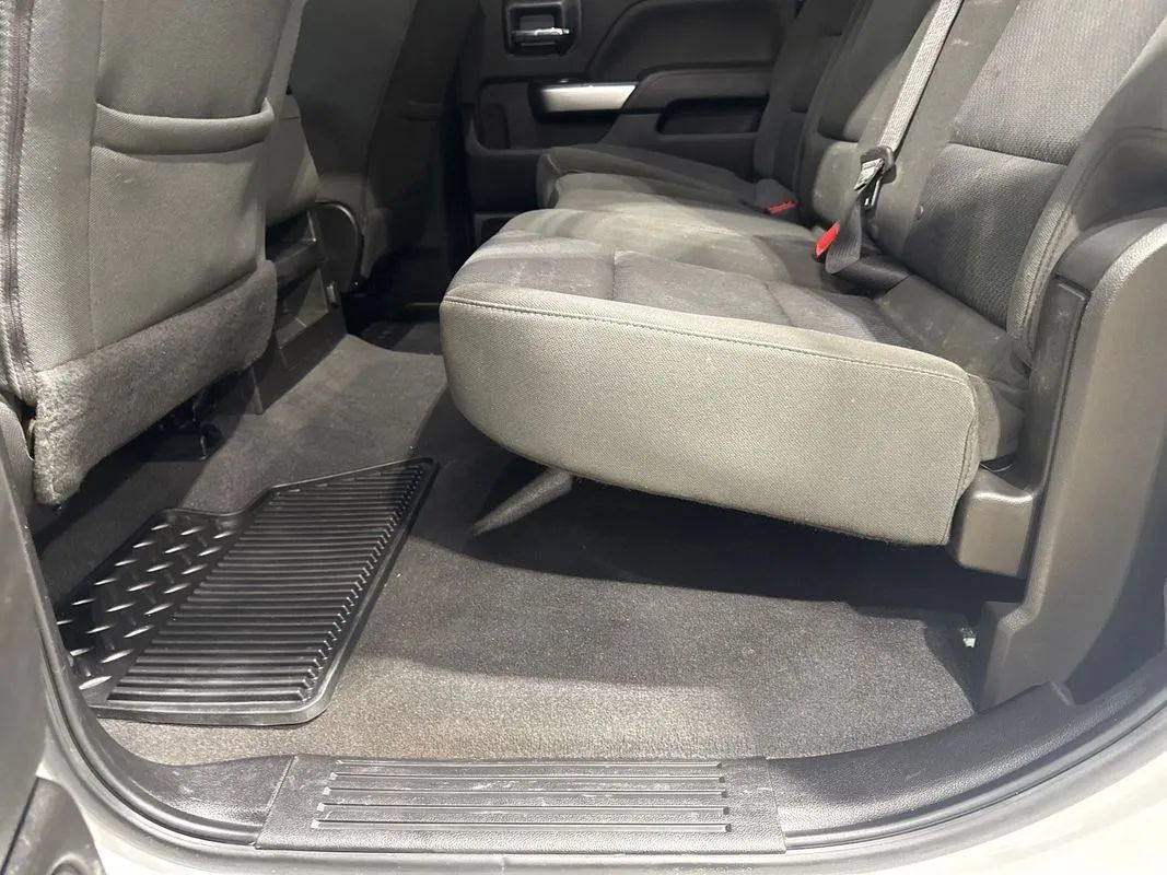 Used 2019 Chevrolet Silverado 2500 LT AWD/4WD image 52