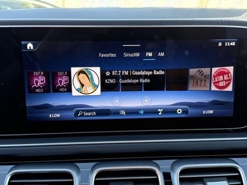 Used 2024 Mercedes-Benz GLE 350 4MATIC image 29