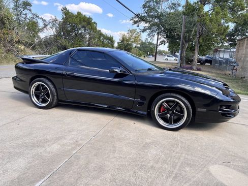 Used 2001 Pontiac Firebird Formula w/ Protection Group image 19