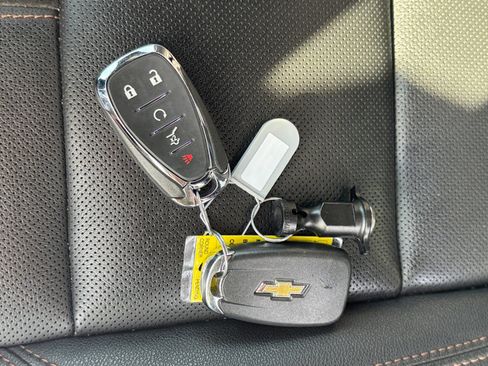 Used 2023 Chevrolet Blazer Premier w/ Driver Confidence II Package image 33