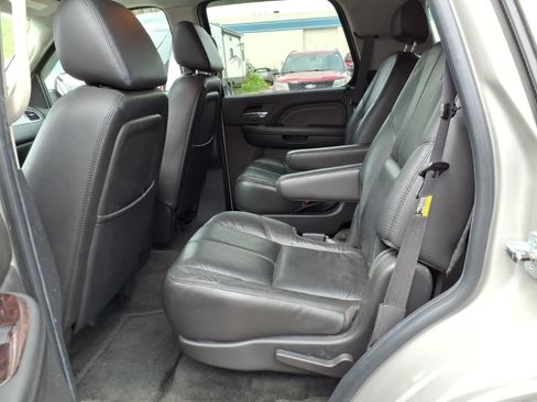 Used 2007 GMC Yukon Denali AWD/4WD image 12