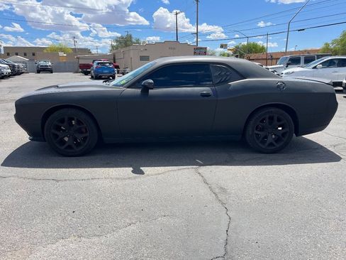 Used 2016 Dodge Challenger SXT Plus RWD image 6