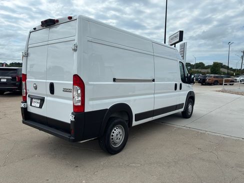 Used 2025 RAM ProMaster 3500 w/ Convenience Group FWD image 6