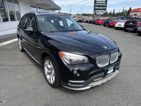 Used 2015 BMW X1 xDrive28i w/ Ultimate Package AWD/4WD image 11