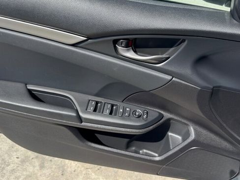 Used 2021 Honda Civic Sport image 8
