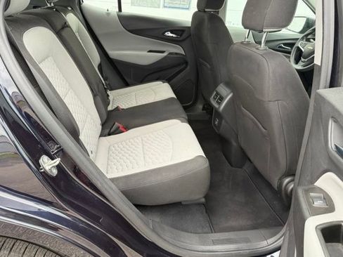 Used 2020 Chevrolet Equinox LS FWD image 9