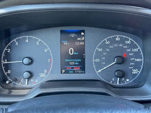 Used 2024 Toyota Corolla LE image 35