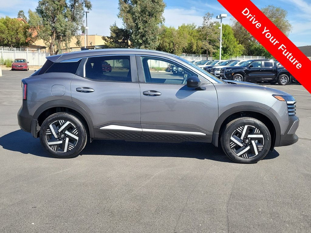 Used 2026 Nissan Kicks SV w/ SV Premium Package FWD image 30