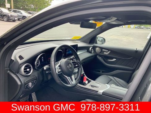 Used 2021 Mercedes-Benz GLC 300 4MATIC w/ AMG Line image 11