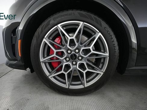 Used 2025 Ford Mustang Mach-E GT AWD/4WD image 19