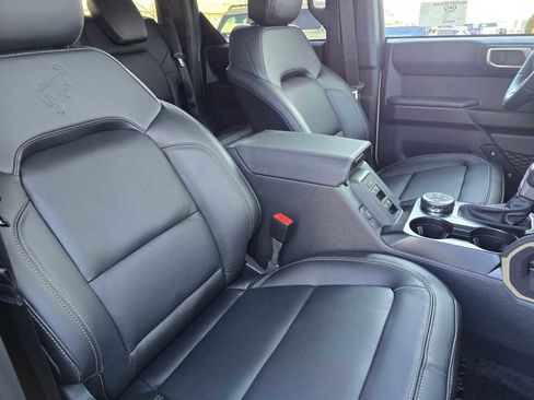 New 2026 Ford Bronco Badlands image 19