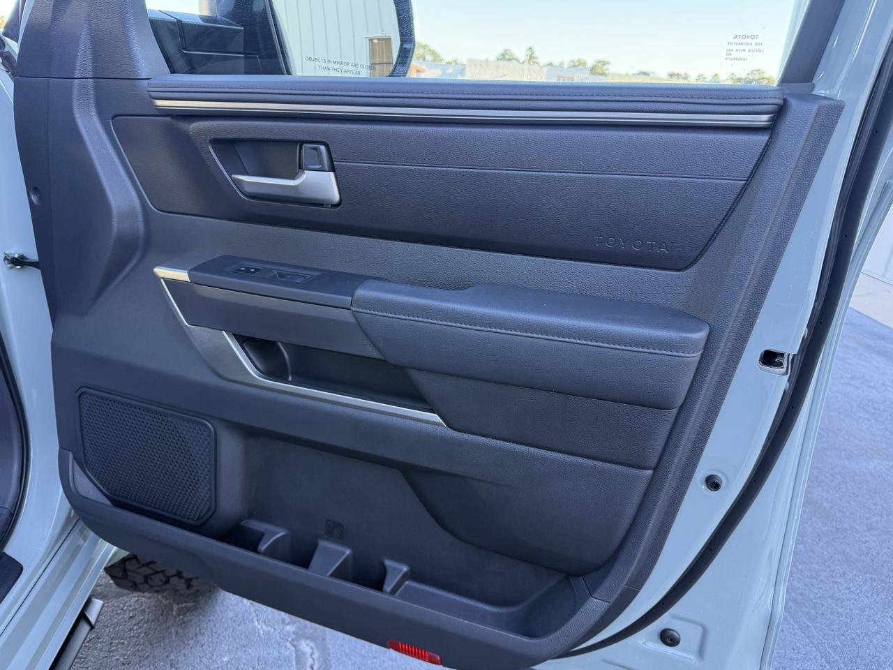 Used 2024 Toyota Tundra SR5 w/ SR5 Convenience Package AWD/4WD image 13