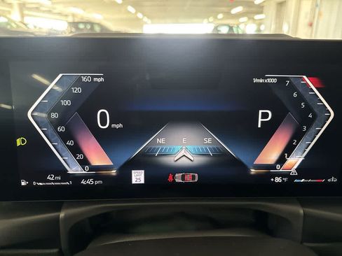 Used 2025 BMW 230i Coupe w/ Premium Package RWD image 15
