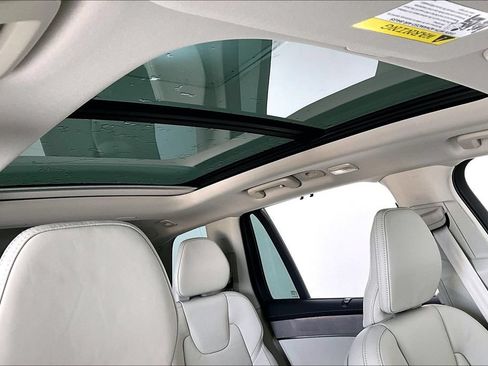New 2026 Volvo XC90 T8 Ultra w/ Protection Package Premier AWD/4WD image 31