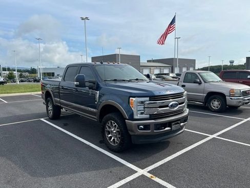 Used 2019 Ford F250 King Ranch w/ King Ranch Ultimate Package AWD/4WD image 7