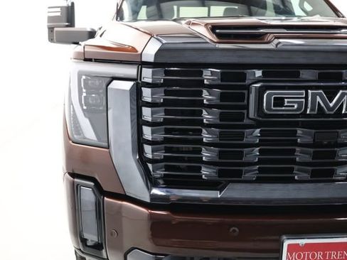 Used 2024 GMC Sierra 3500 Denali Ultimate AWD/4WD image 67