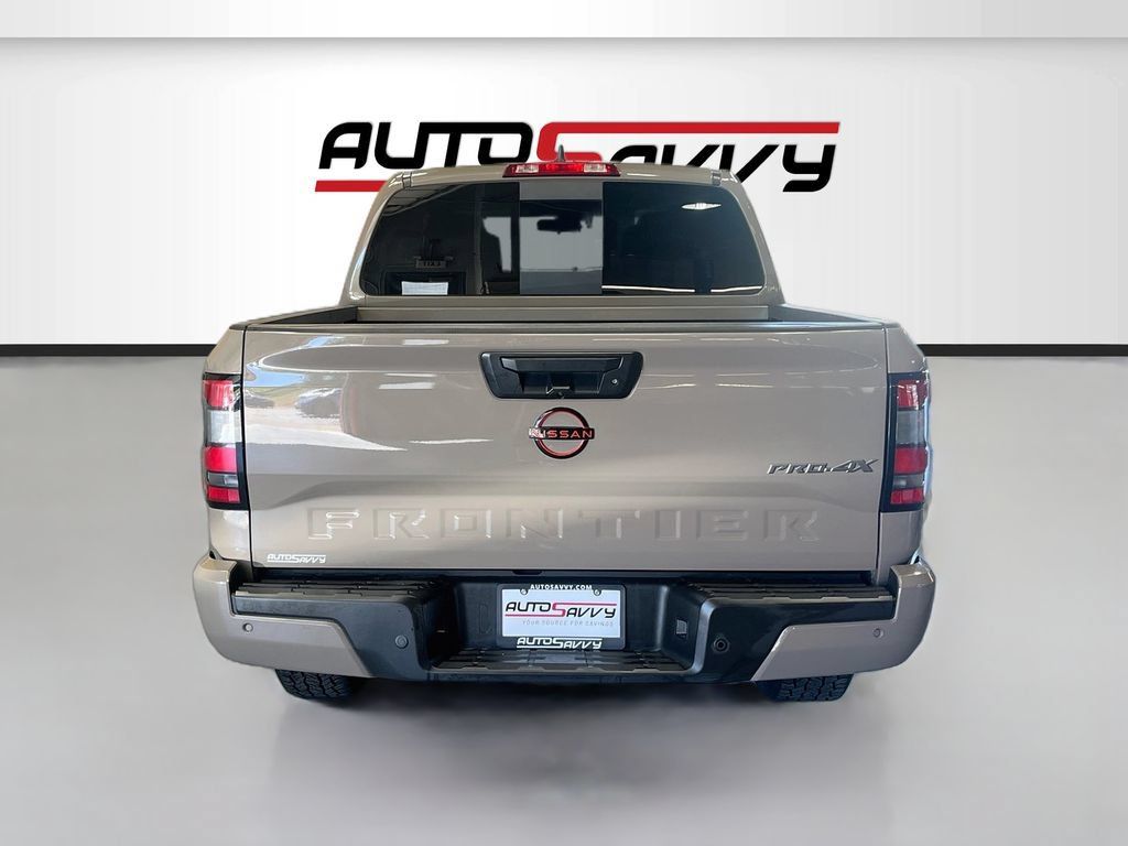 Used 2023 Nissan Frontier PRO-4X w/ Pro Convenience Package AWD/4WD image 6