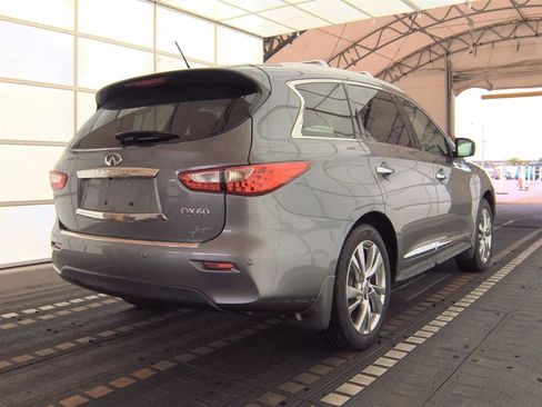 Used 2015 INFINITI QX60 AWD w/ Deluxe Touring Package image 5