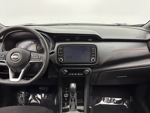 Used 2024 Nissan Kicks SR image 26