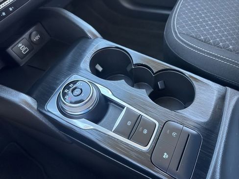 Used 2025 Ford Escape Active image 14