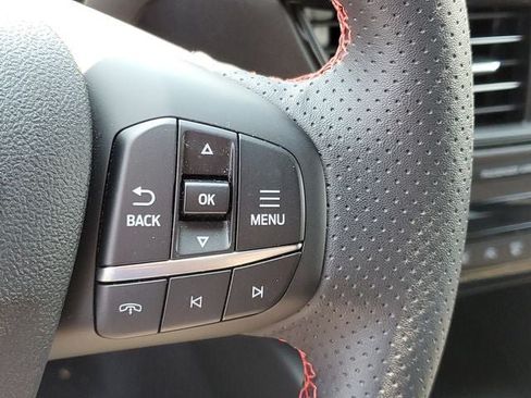 Used 2024 Ford Escape ST-Line w/ Tech Pack #1 AWD/4WD image 12