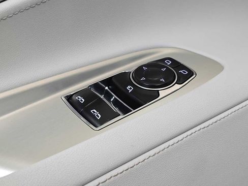 Used 2023 Chevrolet Corvette Stingray Preferred Cpe w/ Z51 Performance Package image 22