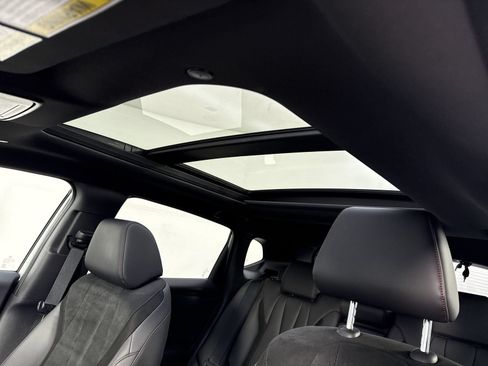 Certified 2025 Acura ADX A-Spec AWD/4WD image 18