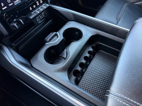 Used 2022 RAM 1500 Big Horn image 32